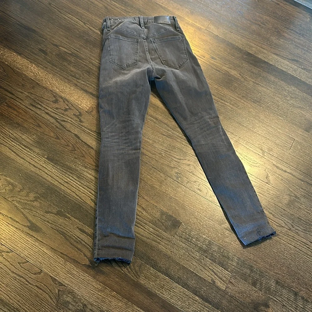 Madewell Black Jeans Curvy High Rose Skinny 25 Distressed EUC